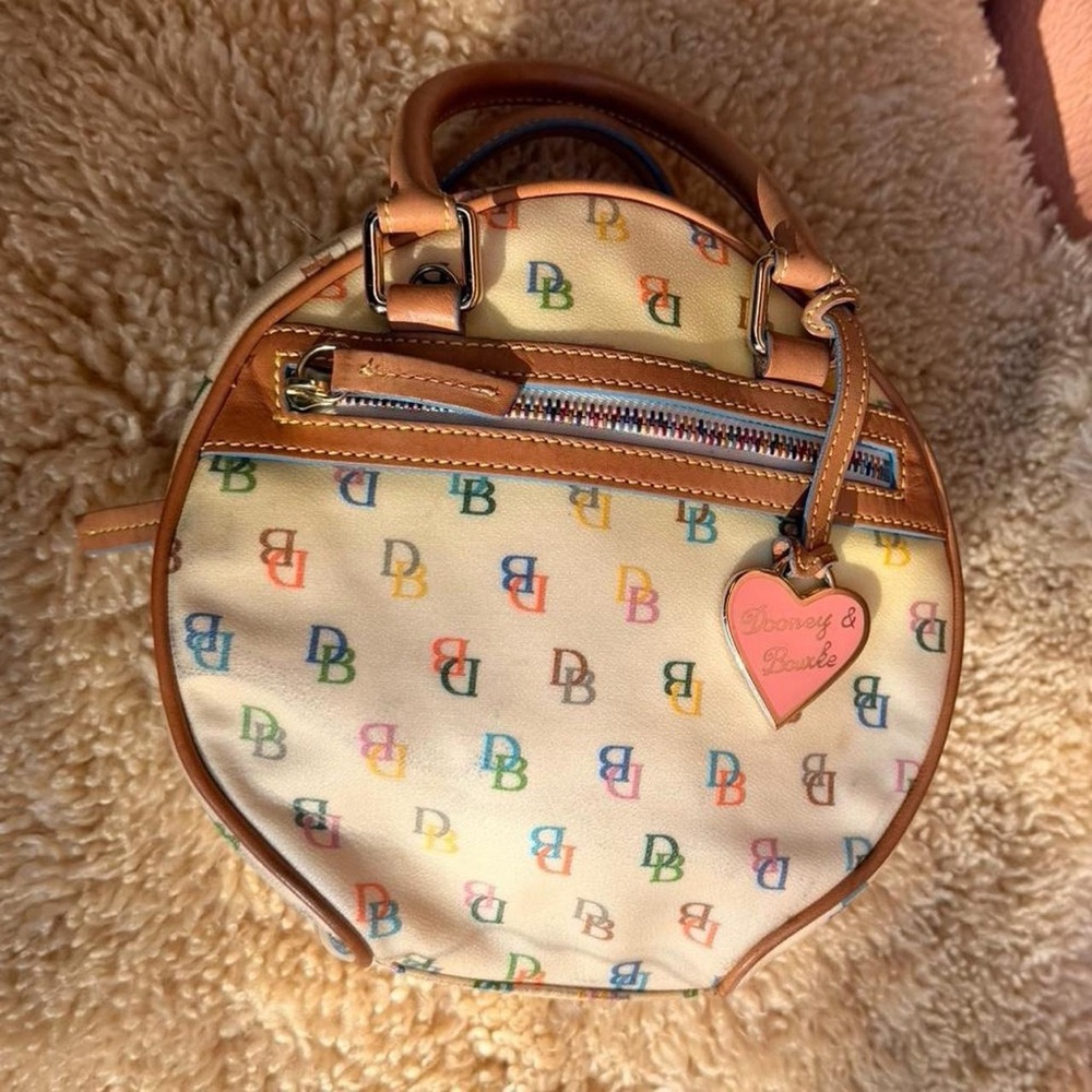 Rare Dooney & Bourke Circle It Bag - Picture 6 of 6
